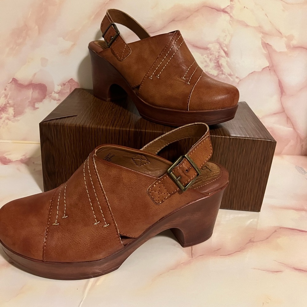 BOC Celia clog mule size 10M